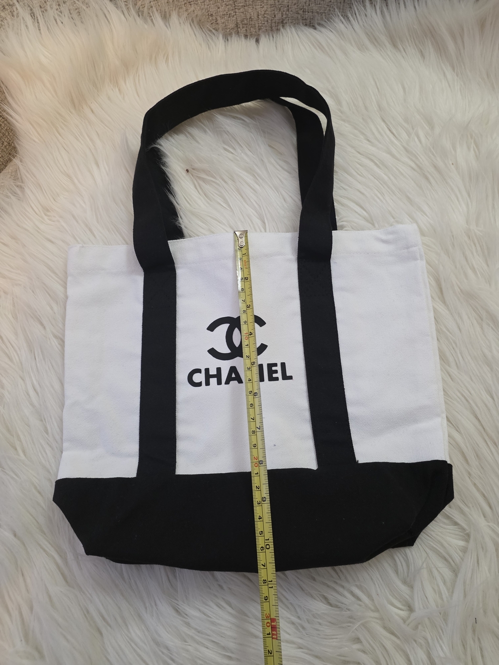 White and Black Canvas Tote with Pouch — 2 Pieces - Picture 4 of 10